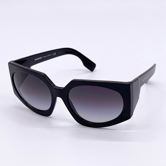 Burberry Black Be 4306 30018g Oval Sunglasses main image 10